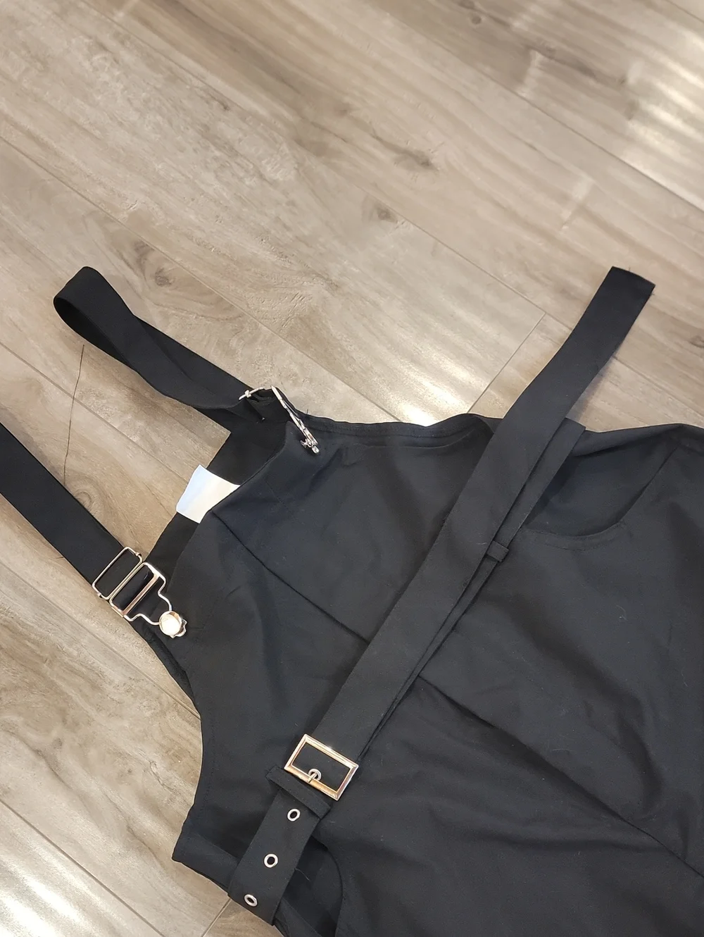 ❄️3/$30 Black Utility Cargo Jumpsuit with Adjustable Straps - Picture 6 of 7
